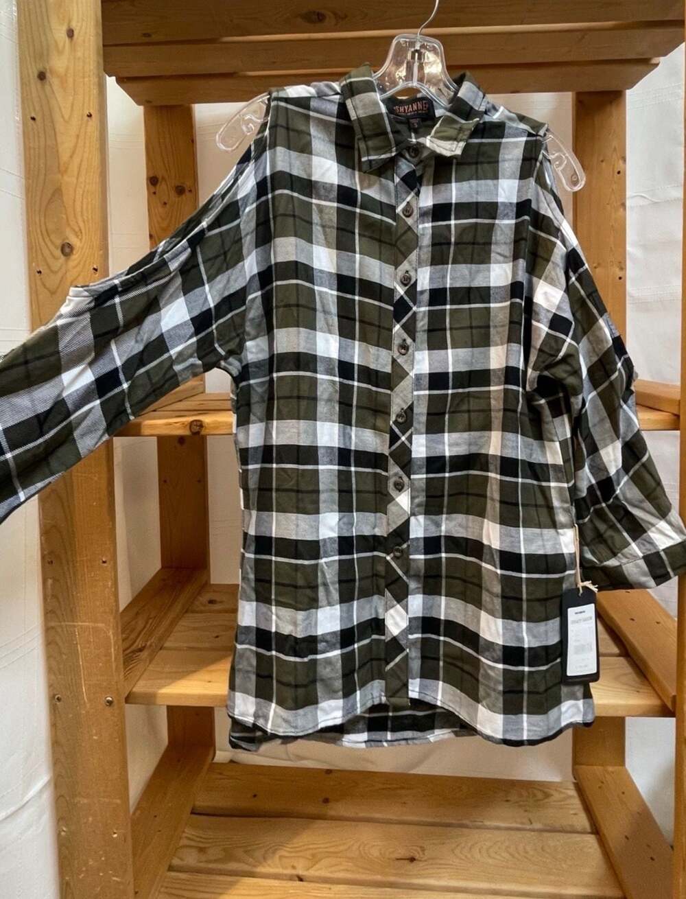 Shyanne Green Black White Plaid Long Sleeve Cold Shoulder Button-Down Shirt Smal
